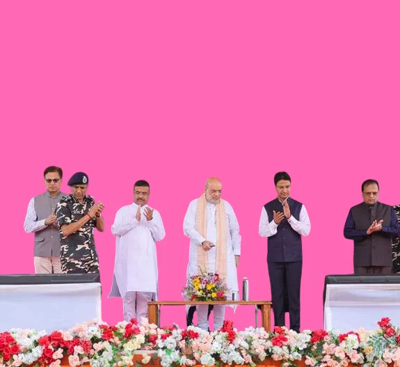 अमित शाह ने सिलीगुड़ी में SSB की परियोजनाओं का किया शिलान्यास